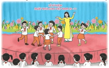 Hoạt động múa hát tập thể theo thầy cô và bè bạn